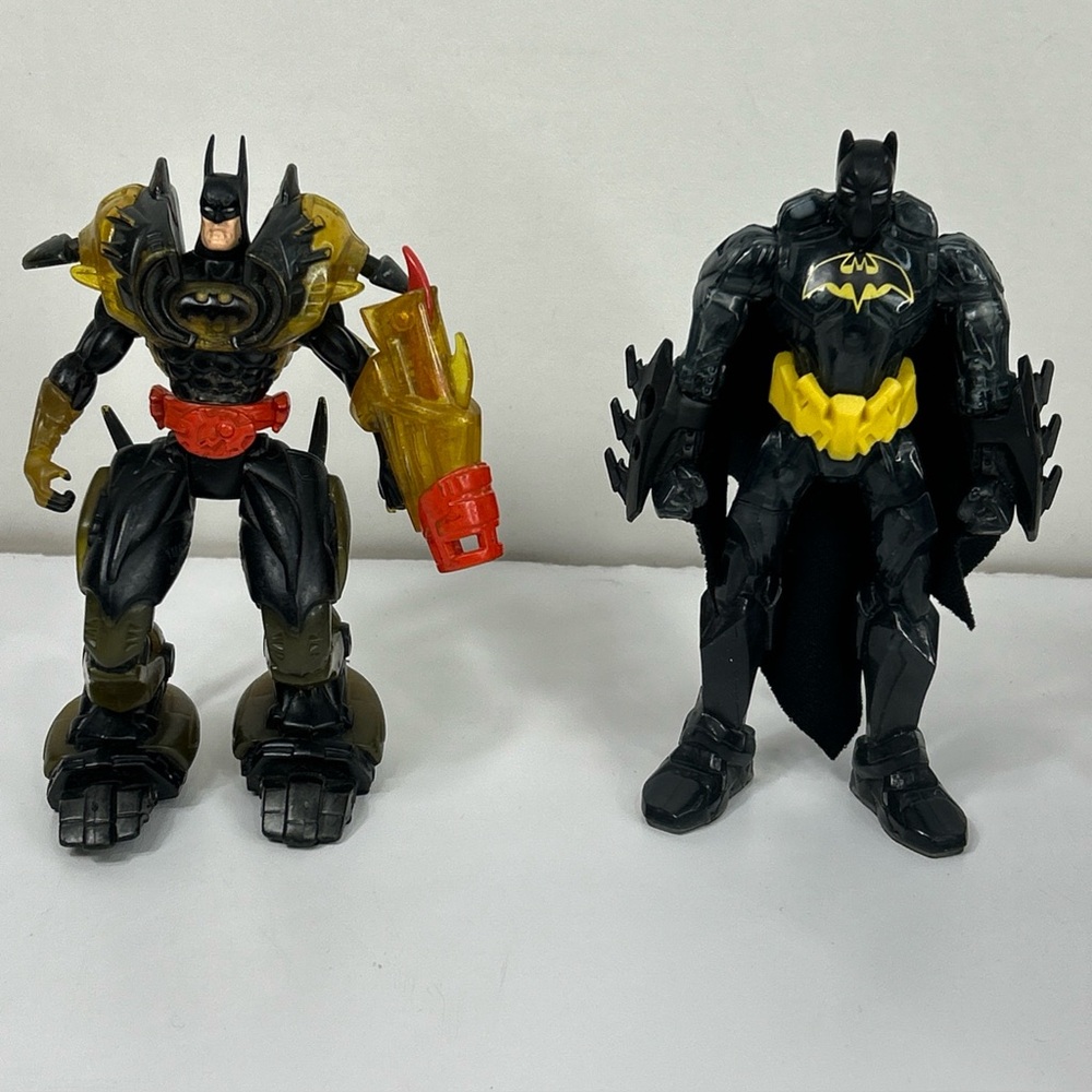 Batman  Dark Knight Lot Action Figure 6" Cape Crusader DC Comics